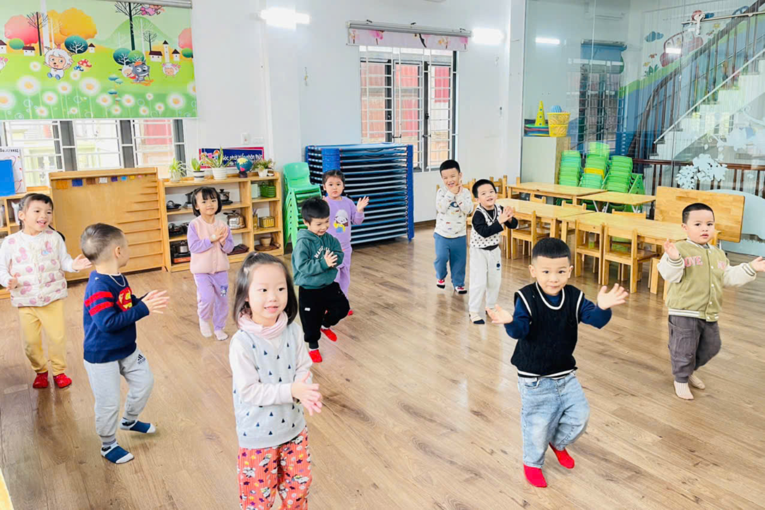 He-thong-truong-mam-non-IQ